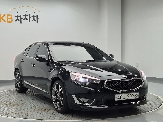 6101000082R4.jpg