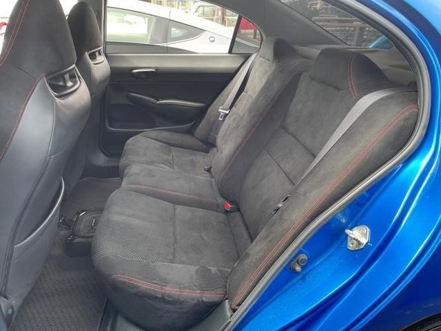 21cd2791190cc7ea78ddd89cb63aefc9.jpg