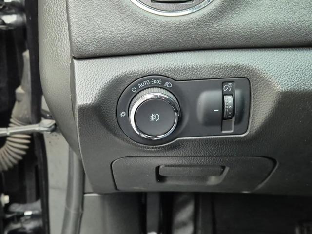 5101501864R18.jpg