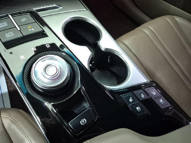 6101000713R8.jpg