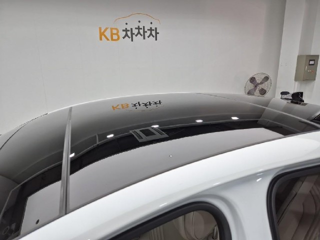 6101000144R13.jpg