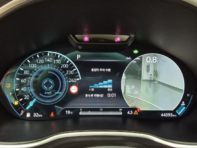6101000144R6.jpg