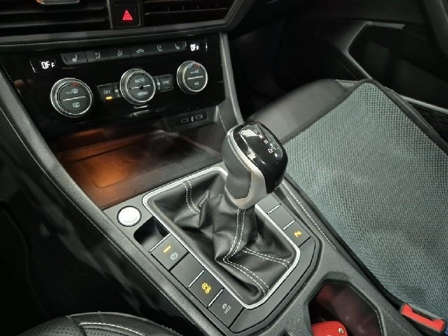 6101001703R8.jpg