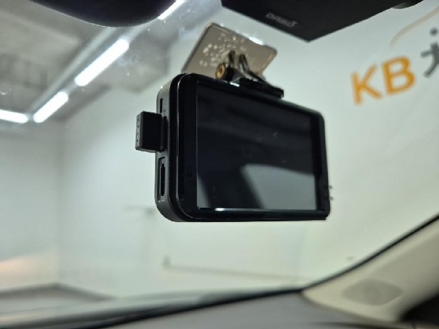 6101500804R14.jpg