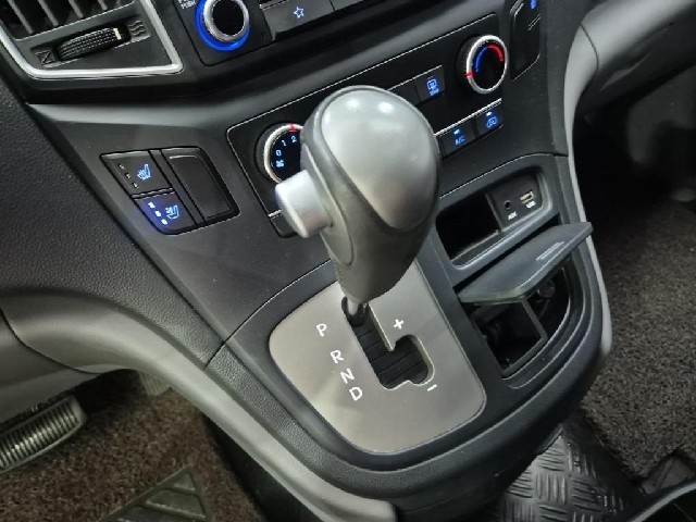 6061002459R8.jpg