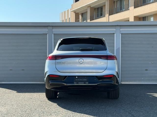 e81abb2ef96781360878aa4772024879.jpg