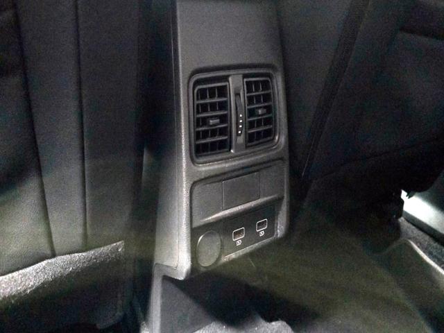 f95015e282a3a9fe4943cbde18b09ef5.jpeg