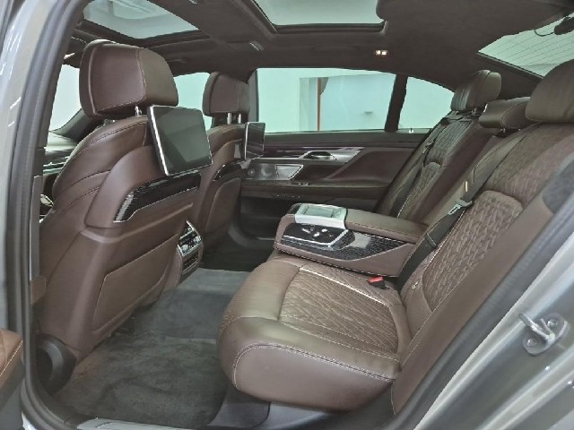 6101501262R12.jpg
