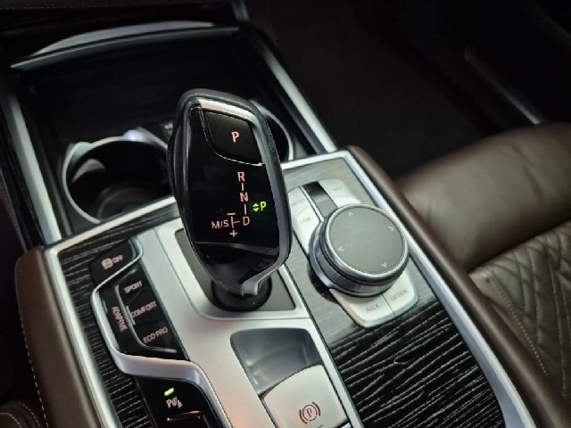 6101501262R8.jpg