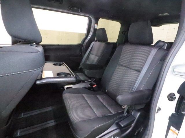 4bcd25d918f95f2badfca67f2feb7ba7.jpg