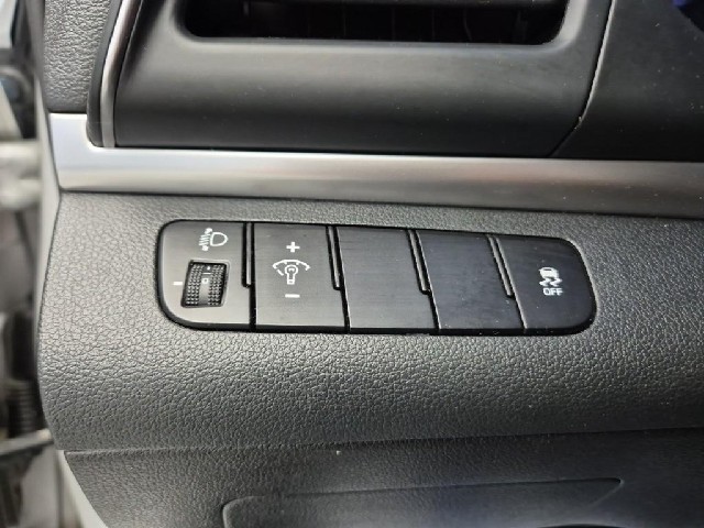 6101500261R16.jpg