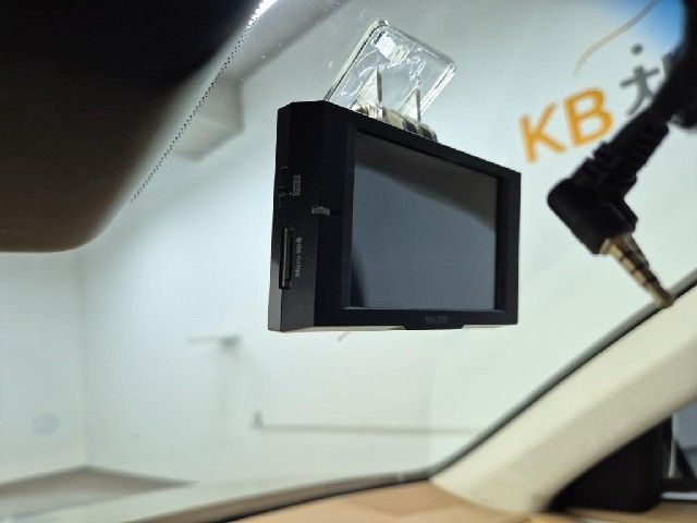 6101501204R16.jpg