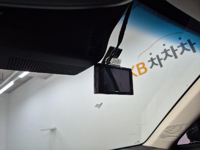 6101501025R18.jpg