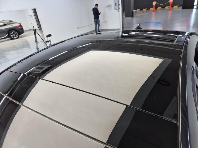 6101000975R13.jpg