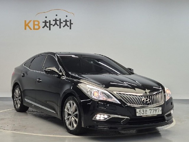 6101000975R4.jpg