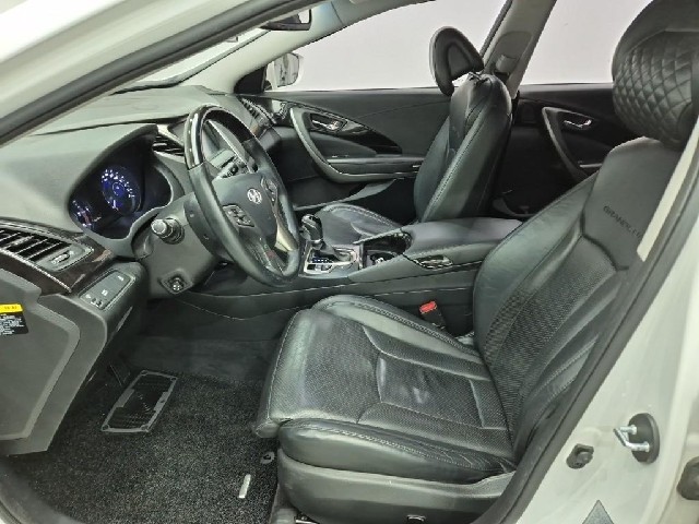 6101000774R11.jpg