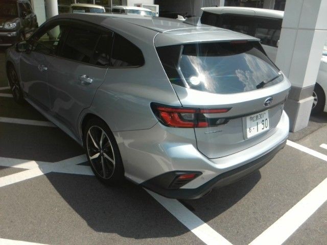 a70bc992940ce13310b82d8d544382af.jpg