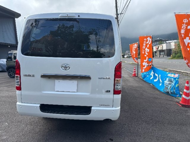 dbdf94b7b4416c2d1ab83dac790ca660.jpg