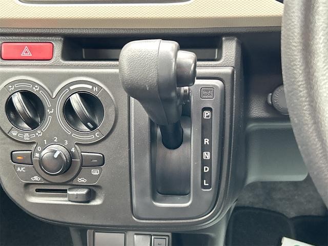 0403435A30260714W00606.jpg