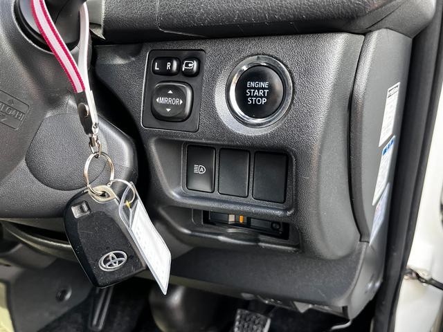0500199A30261017W00211.jpg