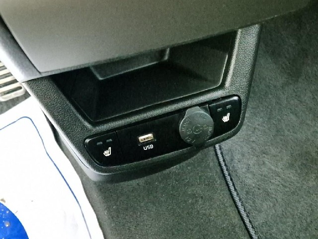 6041003176R15.jpg
