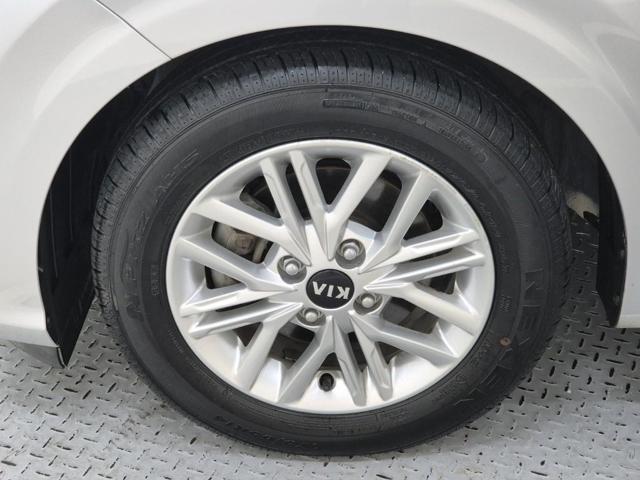 6041500611R17.jpg