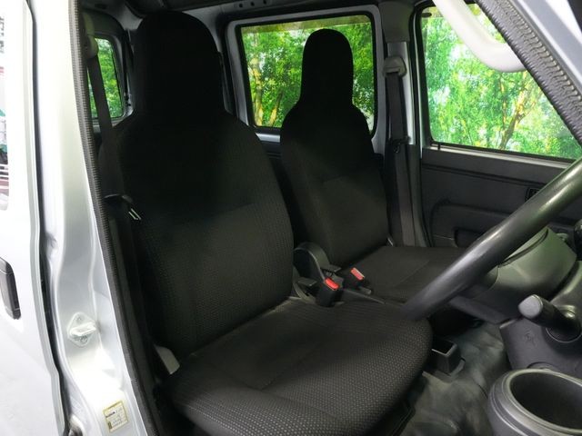 63cca11bcd11c1c6ae824b81f3ac9664.jpg