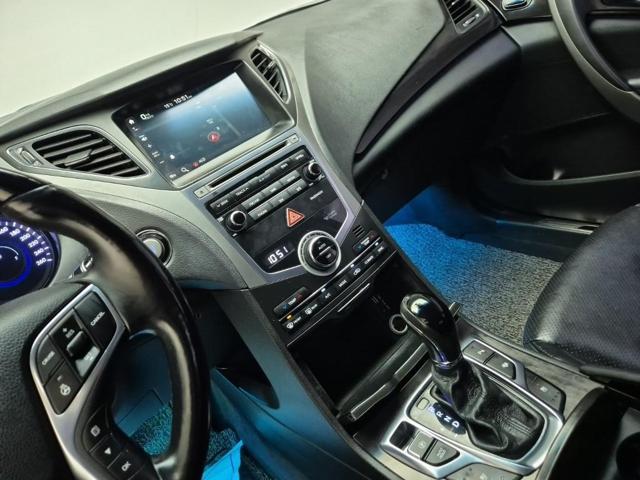 6041002679R10.jpg