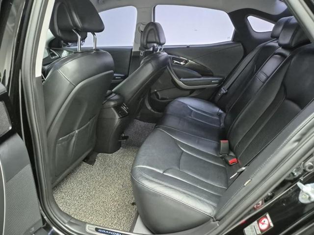 6041002679R12.jpg
