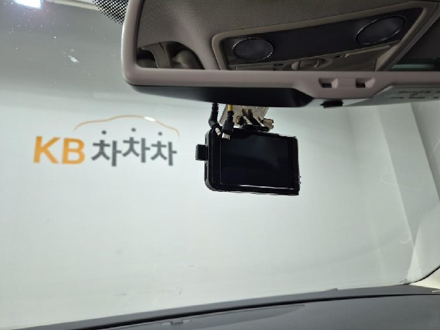 6091001502R17.jpg