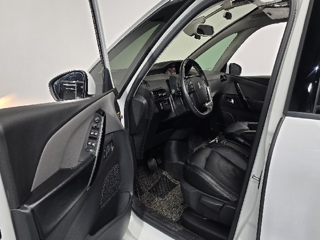 e992ae91bcd9d071b864a1edd780dd8b.jpeg
