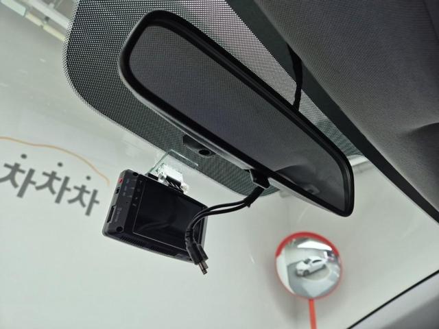 6031000218R15.jpg