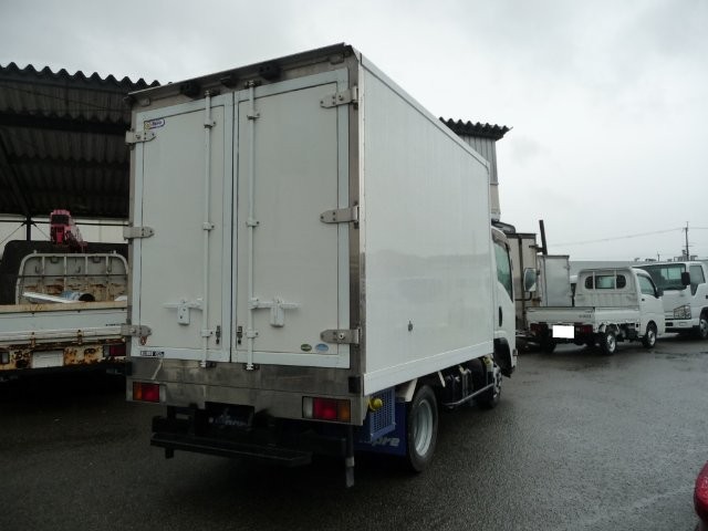 b57aff7137525a22d1e5b6e1f9bd28cd.jpg