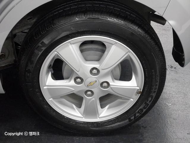 6041001756R19.jpg