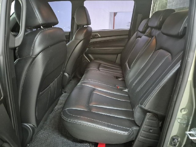 6091500599R12.jpg