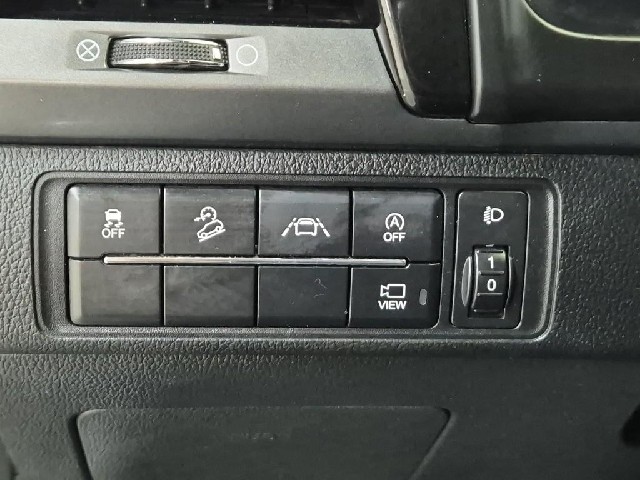 6091500599R18.jpg