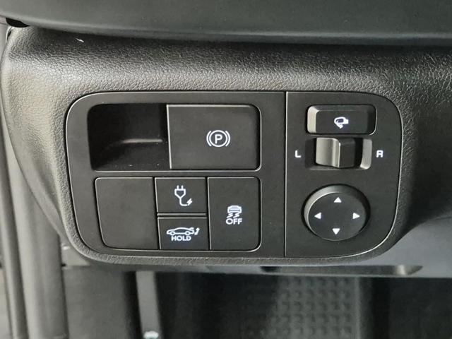 6041501284R17.jpg