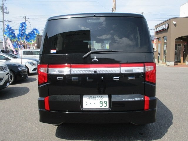 924e8dc98ed2156dba3dd481d4c73dcb.jpg