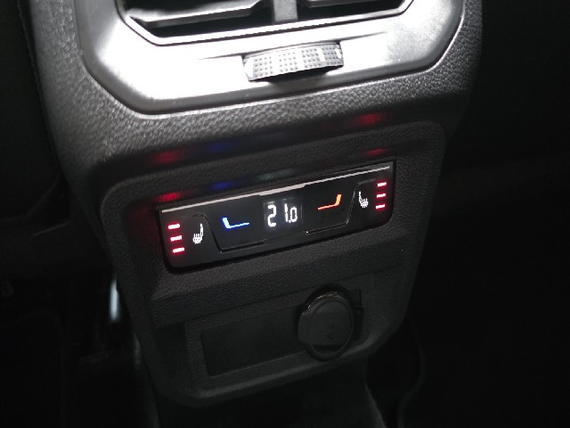db424dc2ec3d7375f25f9404db22f405.jpeg