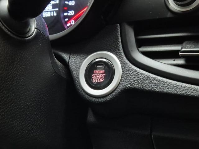 6041001235R19.jpg