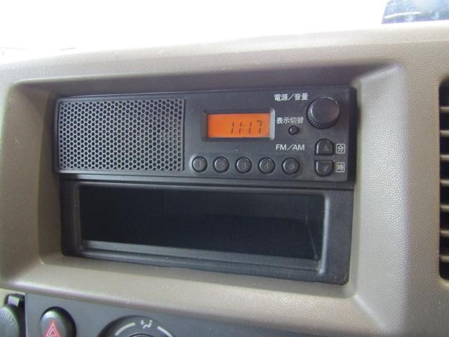 0530123A30260915W01417.jpg