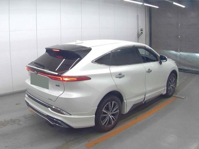 27215091_carP_l_3.jpg