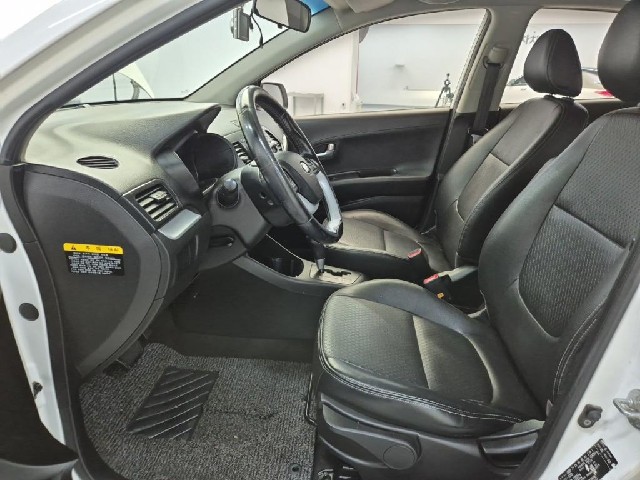 6041500835R11.jpg