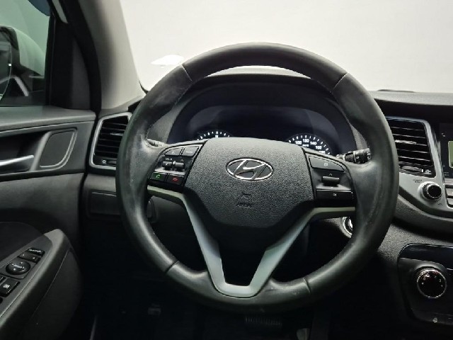 6091000075R9.jpg