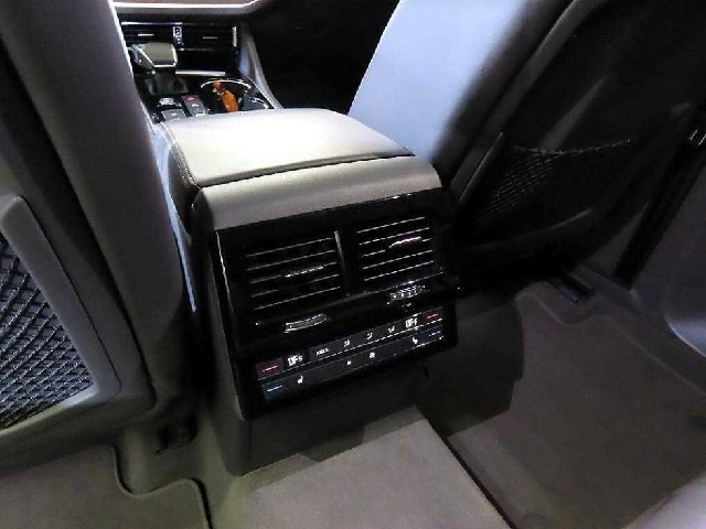 93d15ed61ae87de1704e66be0c8e052e.jpeg