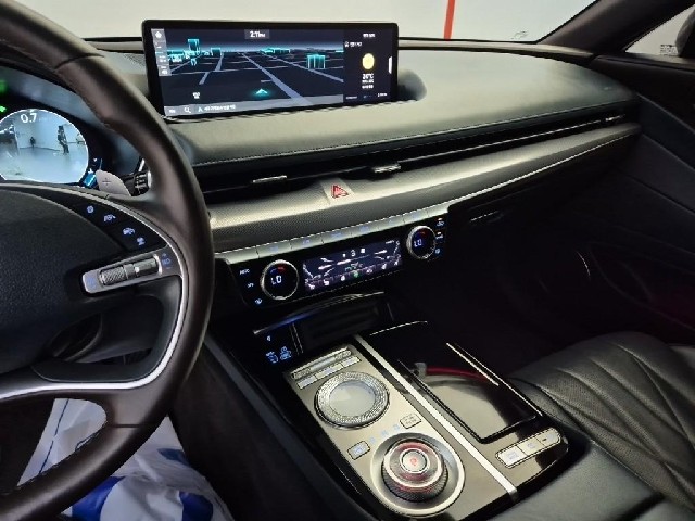 6081501928R10.jpg