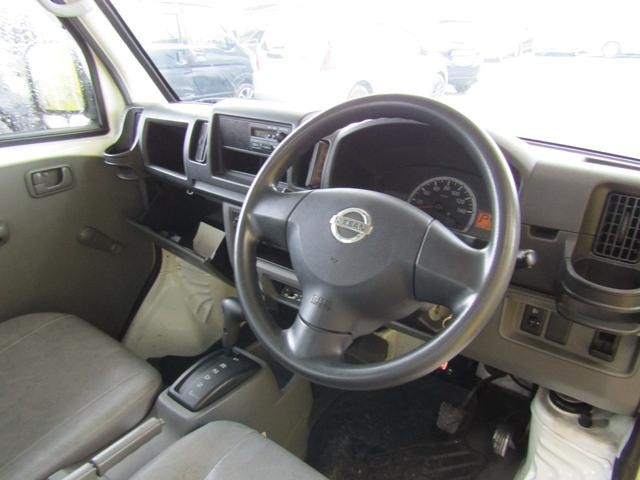 0530123A30260915W01711.jpg