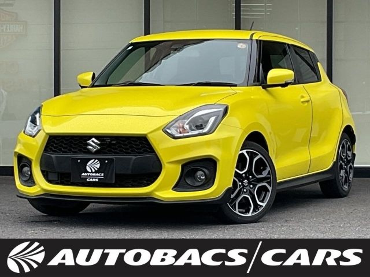 2023 Suzuki Swift, photo 1 of 1