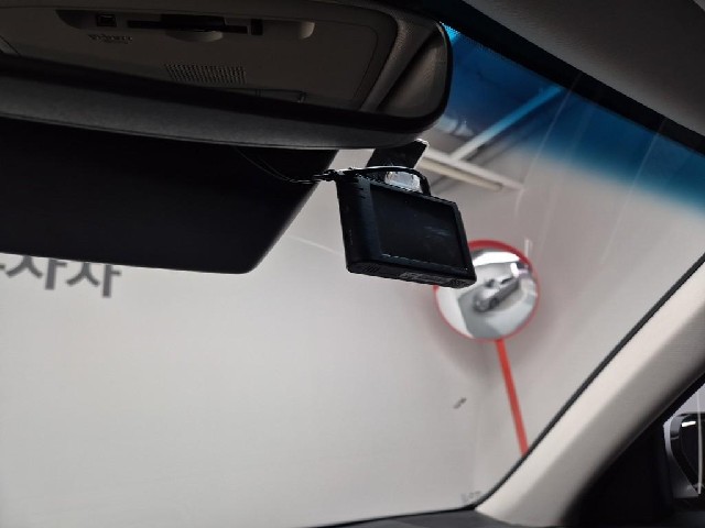 6041001172R16.jpg