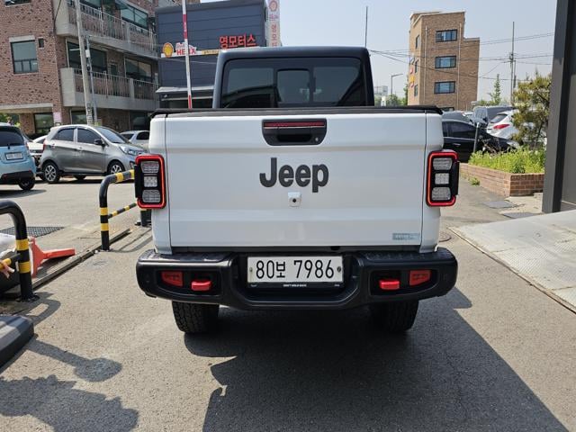 63e4f5281b47400b38d9d0123b345683.jpeg